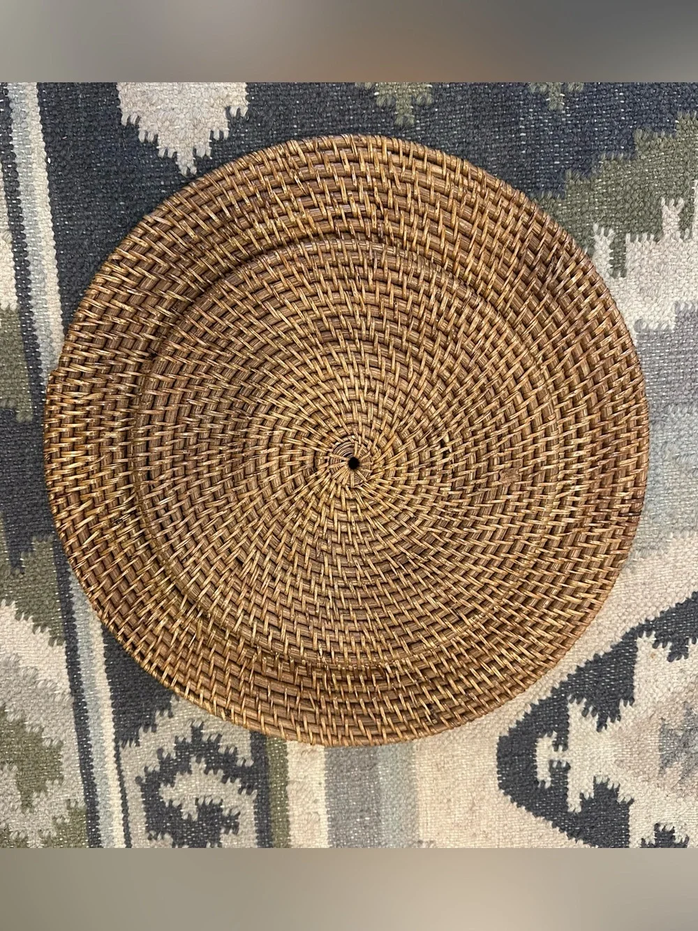 Set of 2 Hand Woven Rattan Charger Plates Natural Wicker Boho Table Decor 13”